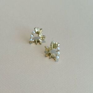 Pearl geo earrings M943